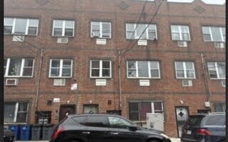 804 E 216th St, Bronx, NY 10467
