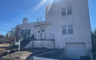 84 E Olive St, Long Beach, NY 11561