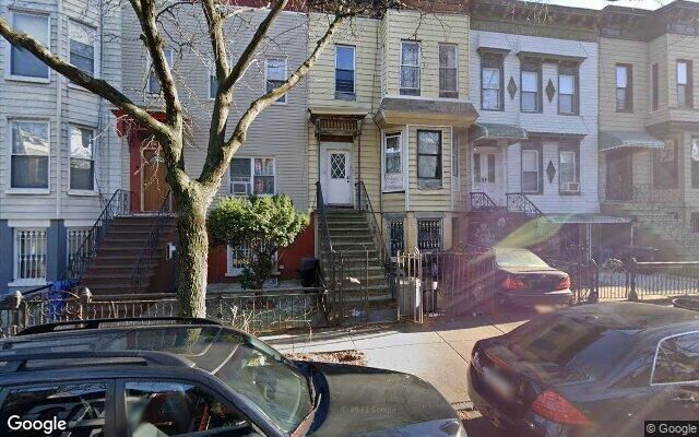 86 Moffat St, Brooklyn, NY 11207