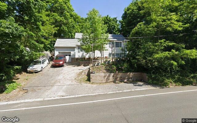 869 Fort Salonga Rd, Northport, NY 11768