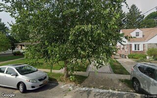 90-38 218th St, Queens Village, NY 11428