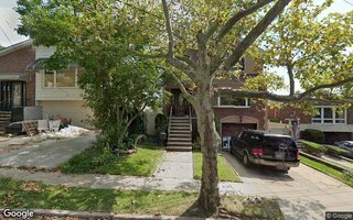 90 Emerson Ct, Staten Island, NY 10304