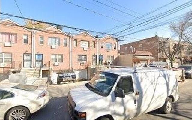 921 E 84th St, Brooklyn, NY 11236 (Patio)