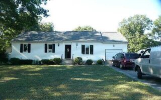 941 Macarthur St, Bohemia, NY 11716