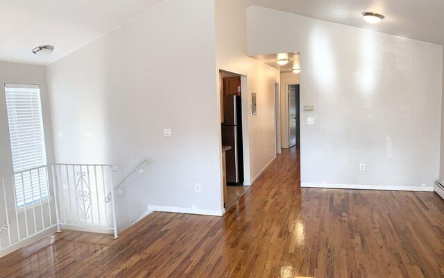 95-01 91st Ave, Woodhaven, NY 11421
