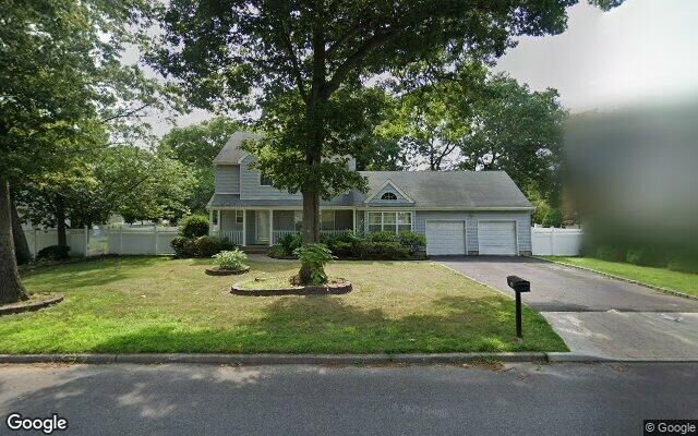 96 Old Selden Stage Rd, Selden, NY 11784 (Yard)