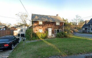 97 Union Ave, Islip, NY 11751