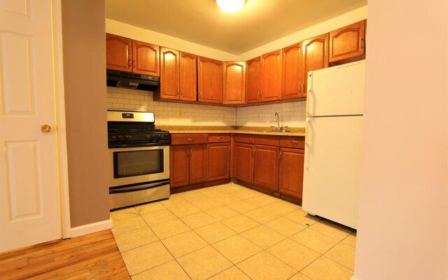 978 Dekalb Ave, Brooklyn, NY 11221