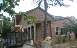 981 Singleton Ave, Woodmere, NY 11598