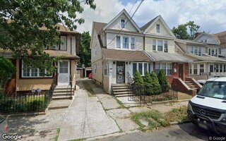 985 E 38th St, Brooklyn, NY 11210