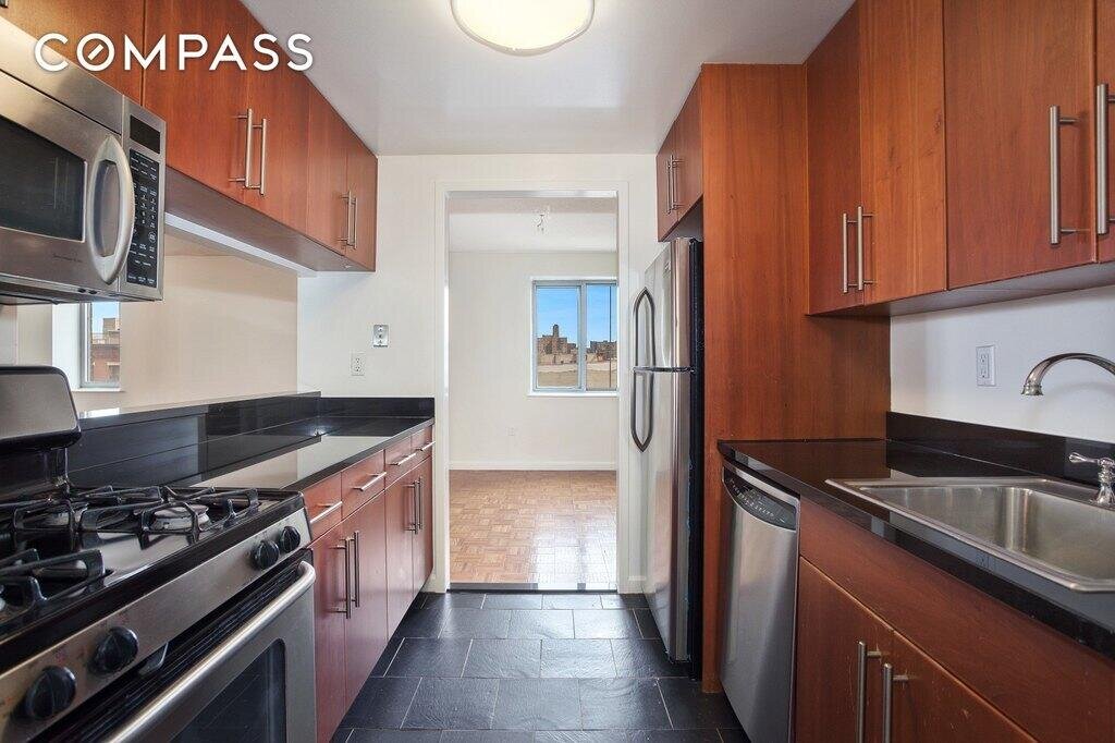 300 W 135th St #5N, New York, NY 10030